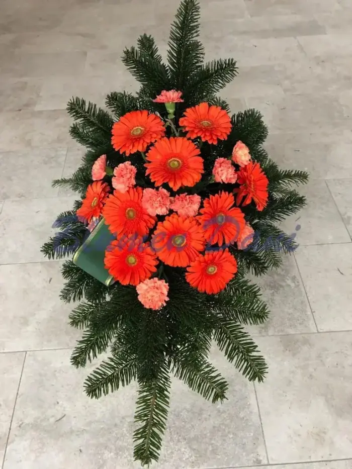 Bukett Gerbera und Nelken