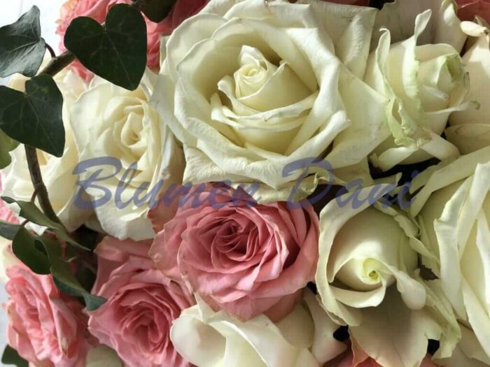 Herz-Schwamm mit Rosen