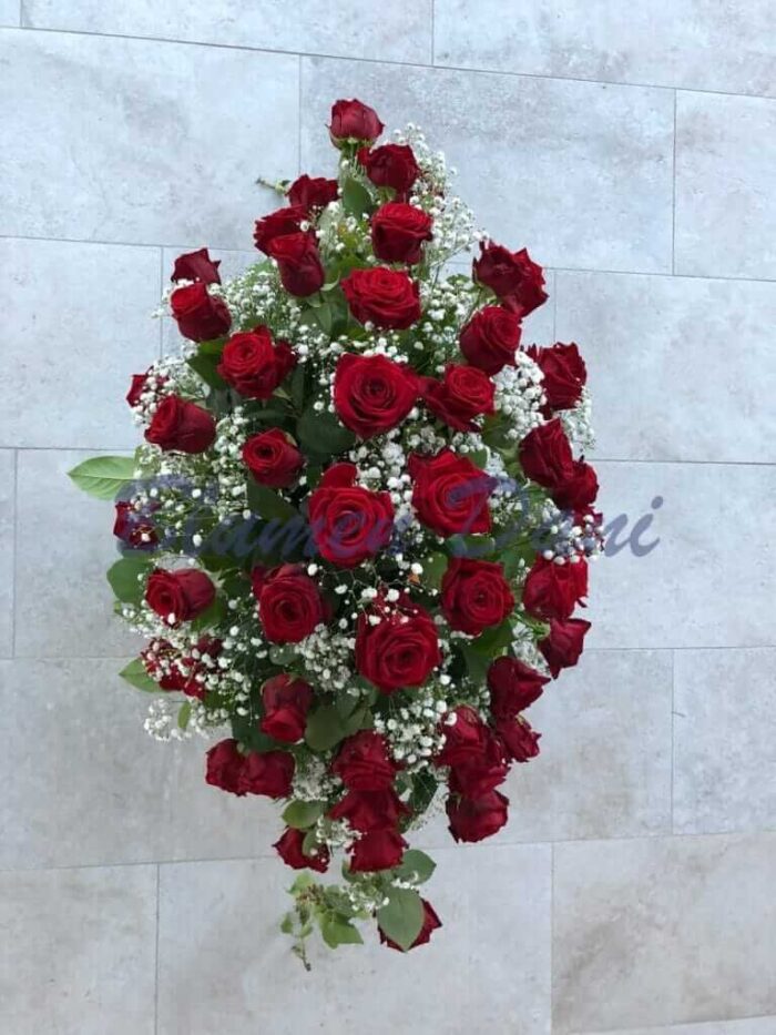 Sarggesteck Rosen